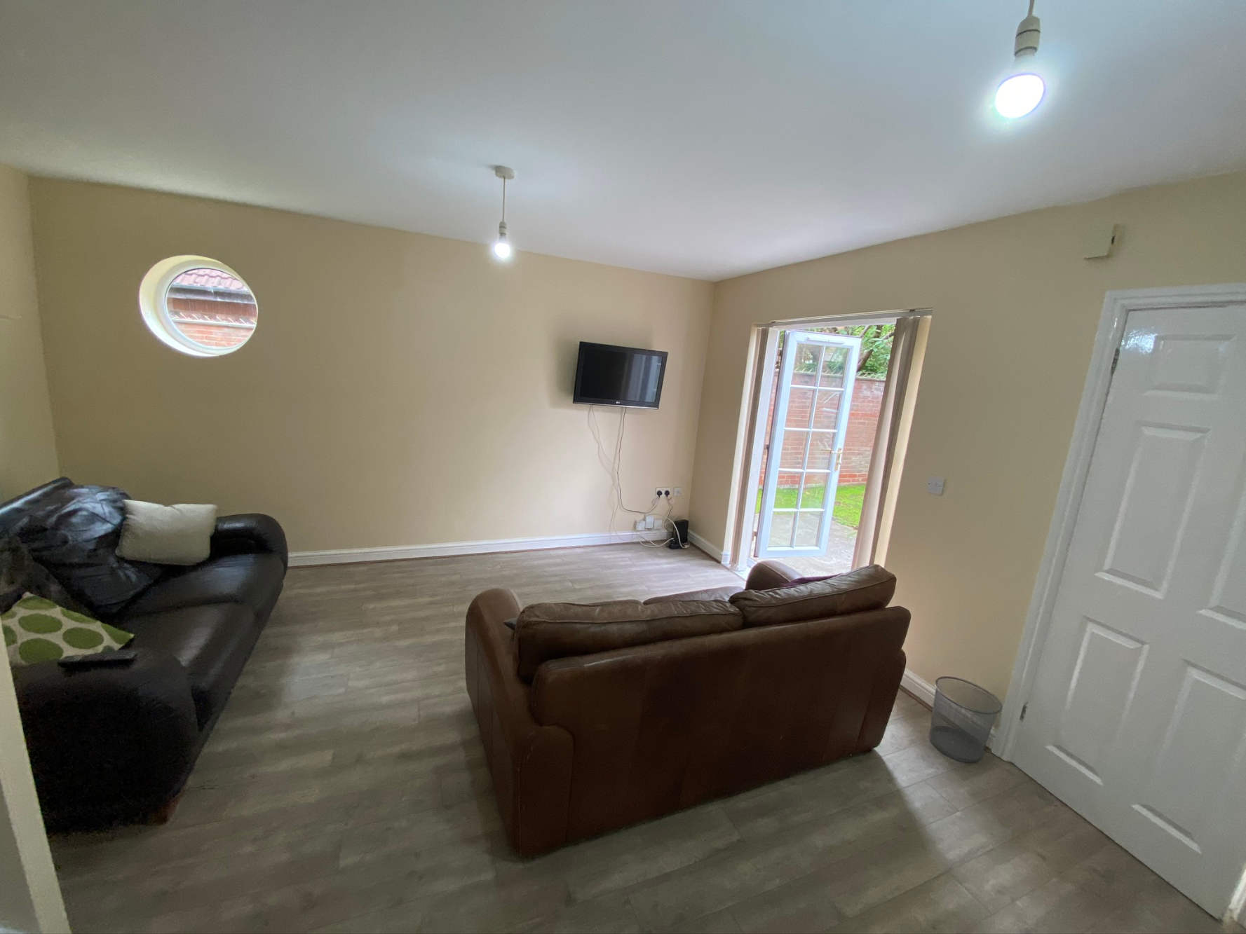 4 bedroom student houses DMK Properties 4 bedroom student houses DMK Properties
