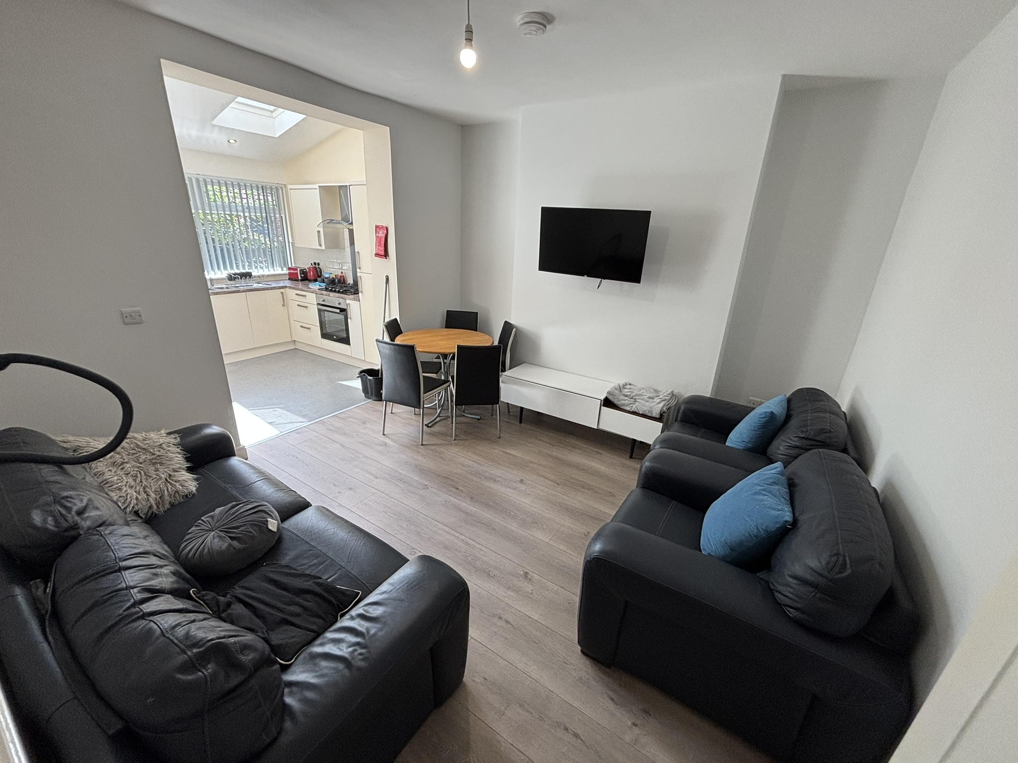 Lounge and dining area